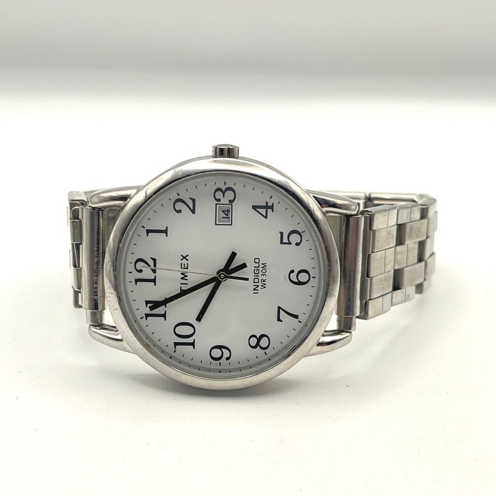 Timex Indiglo WR 30M Silver Tone White Dial Date Watch TW2U84900 Mens 35mm